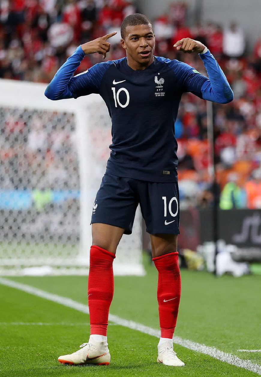 马洛塔：我有个外号叫基辛格，因为我天生就是个外交家（马洛塔：外号“基辛格”，天生的外交家）