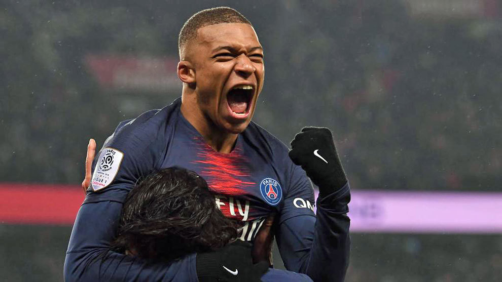 阿斯：弗里克圣诞节给巴萨放一个星期假，12月29日归队训练（阿斯报：弗里克圣诞期间为巴萨放假一周，球队12月29日恢复训练）