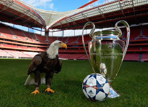 英冠半场：哈里斯破门，埃格利中柱，牛津联1-0伊普斯维奇（英冠半场战报：哈里斯建功，埃格利中柱，牛津联暂1-0领先伊普斯维奇）